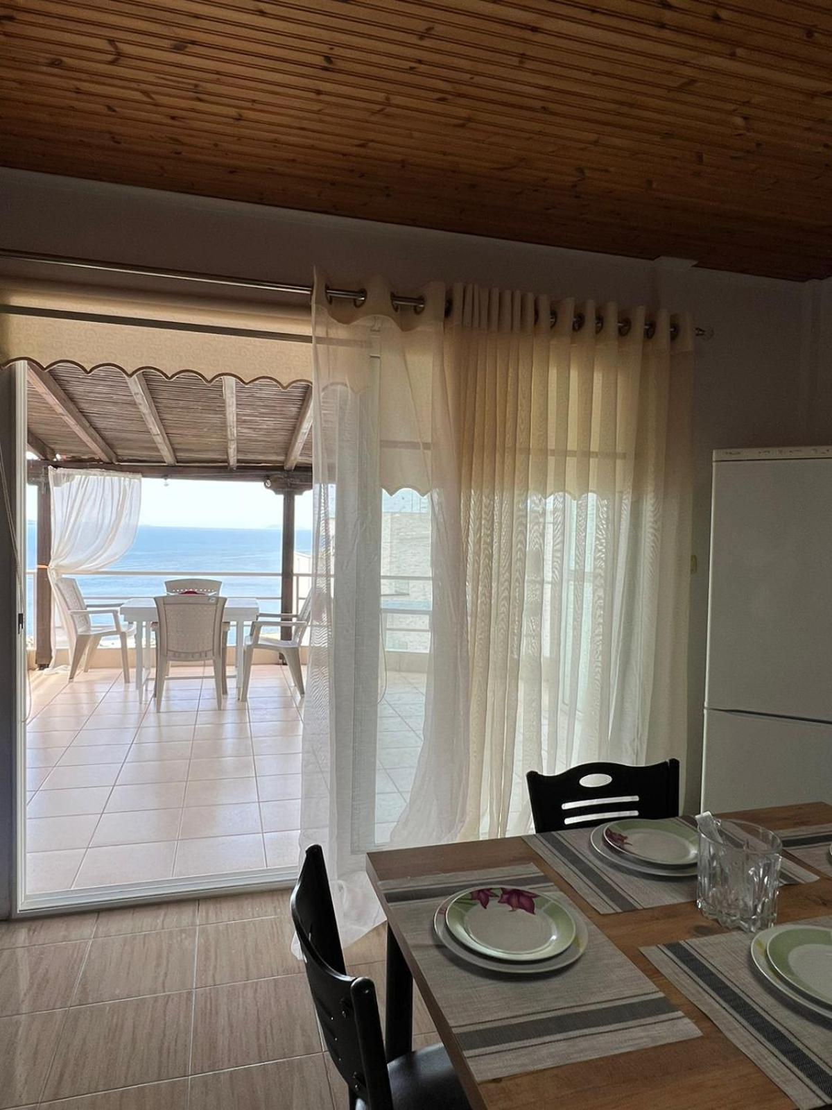 Luna Vista * Sarande